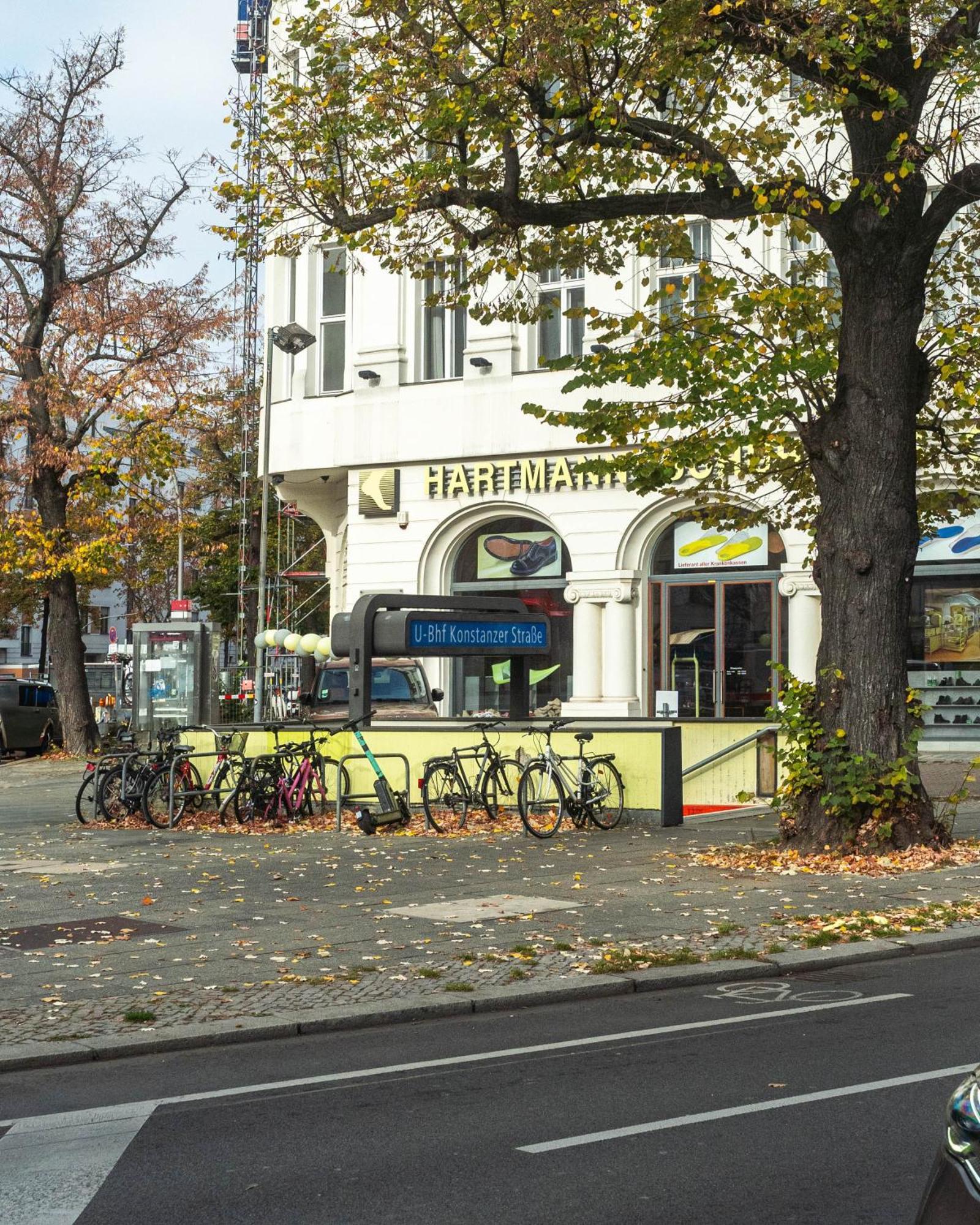 Jomi - Privates Beim Ku'damm